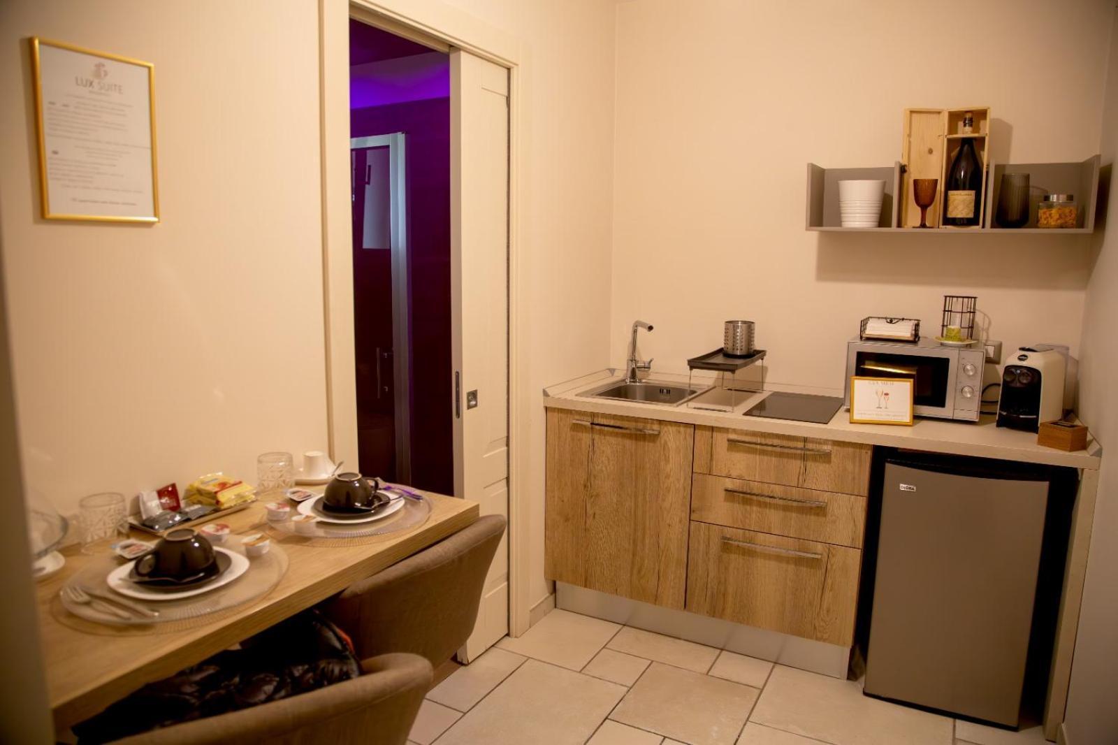 Lux Suite Taranto Exterior foto